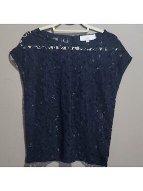 Loft top size medium